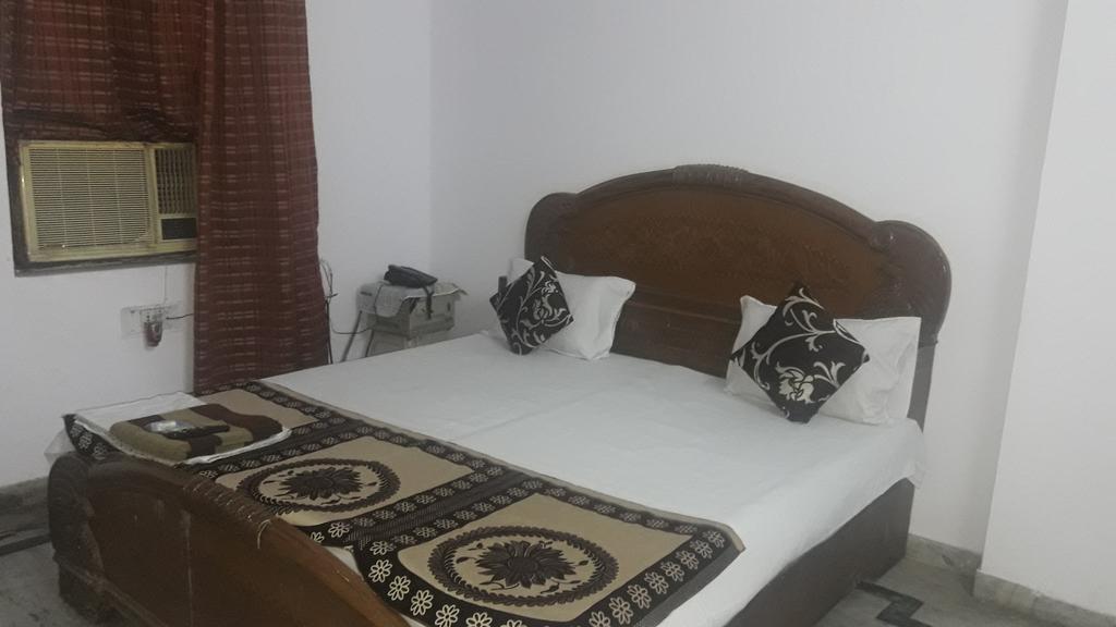 Oyo Rajdhani Guest House Faridabad Luaran gambar