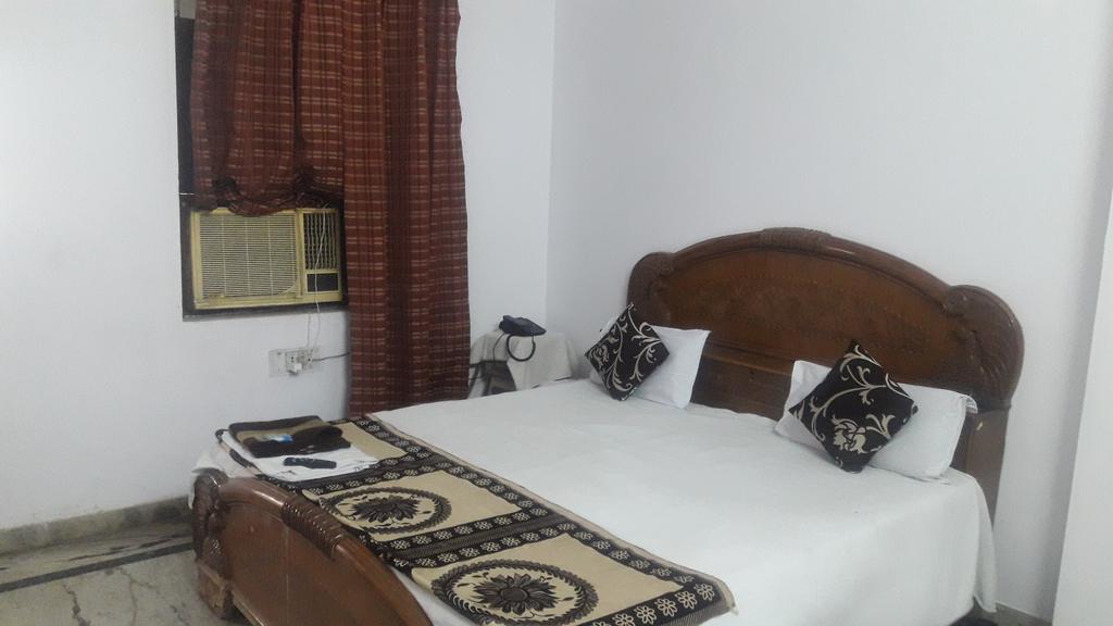 Oyo Rajdhani Guest House Faridabad Luaran gambar