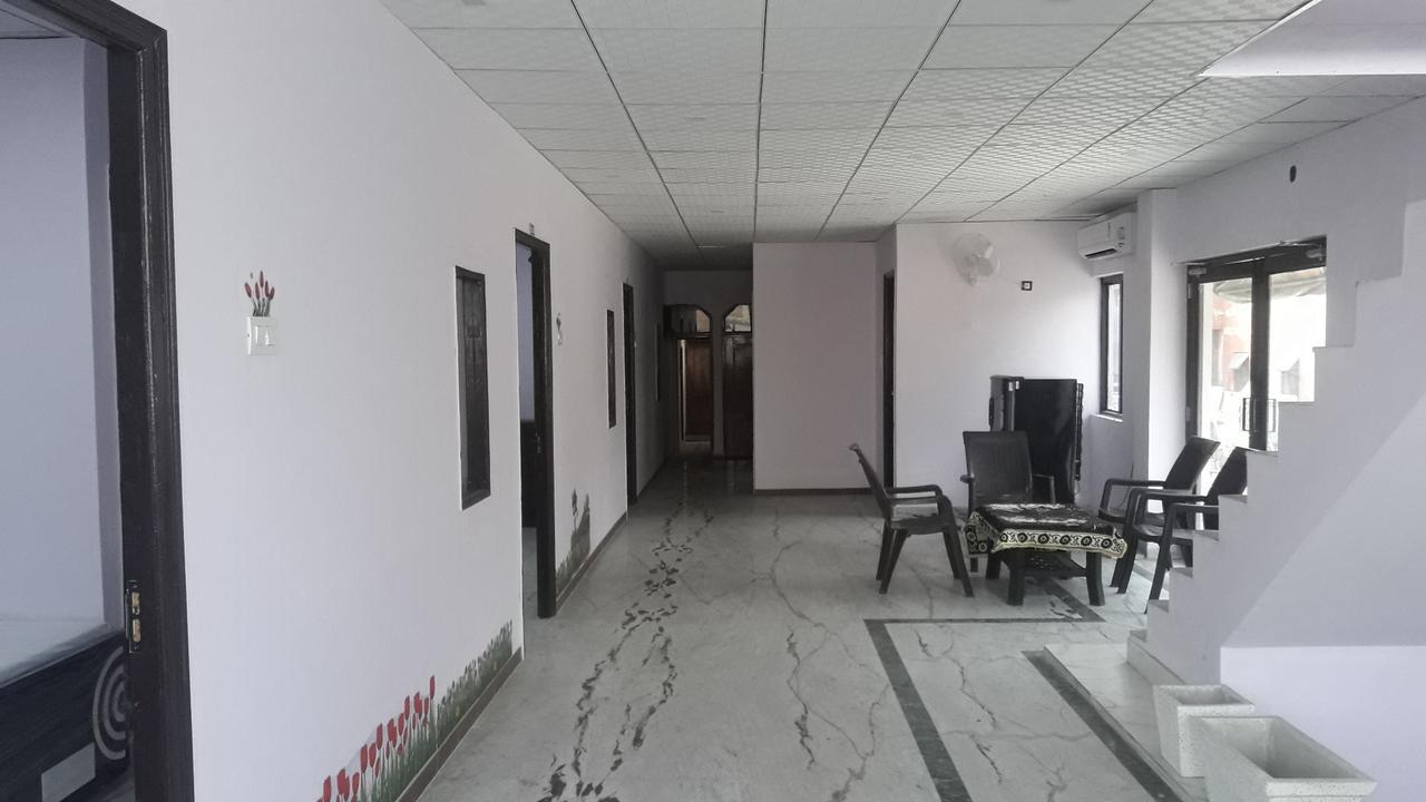 Oyo Rajdhani Guest House Faridabad Luaran gambar