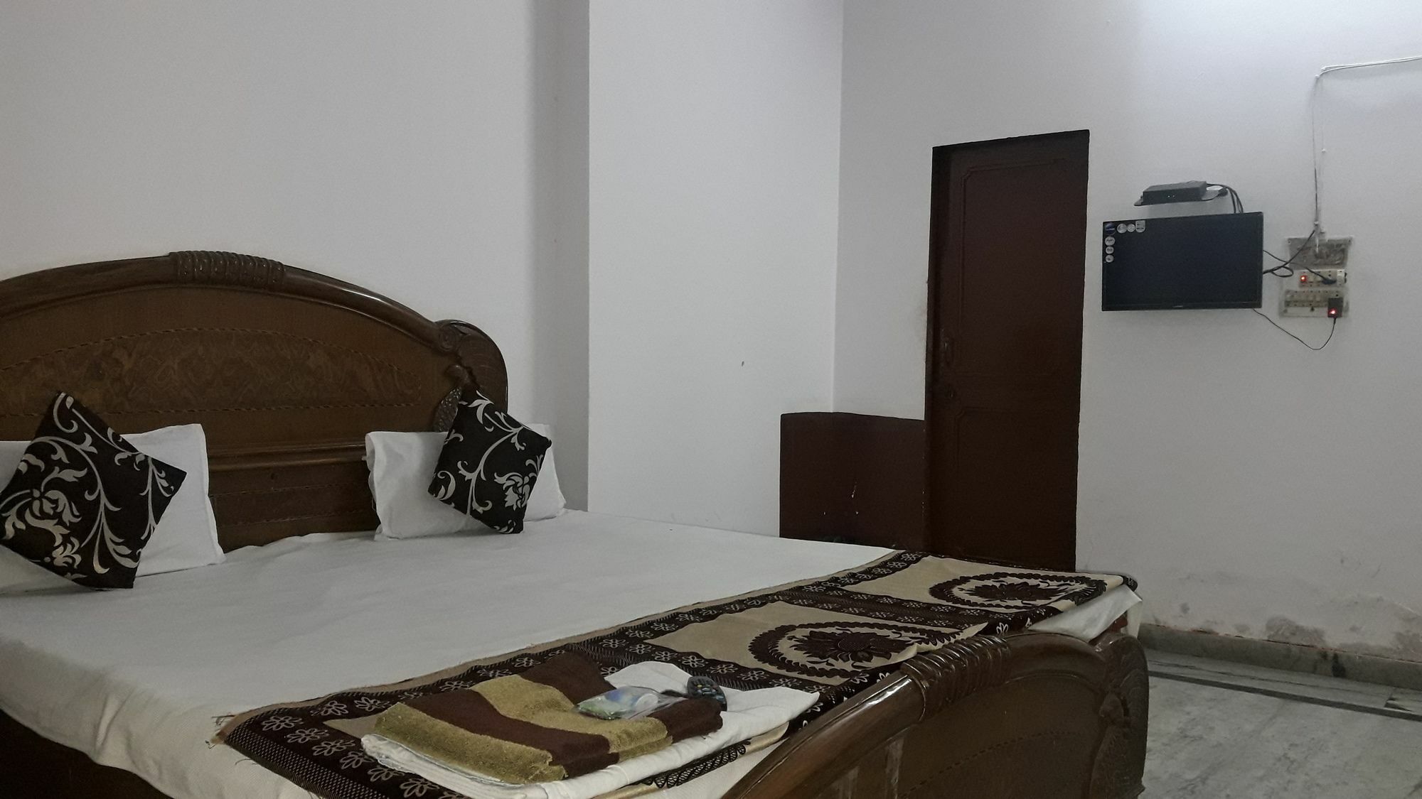 Oyo Rajdhani Guest House Faridabad Luaran gambar